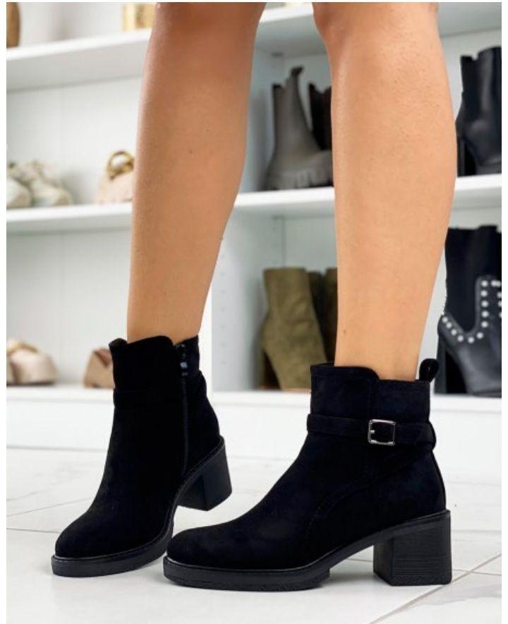 Botin Negro Mujer en Gamuza taco Bajo  M0249-2