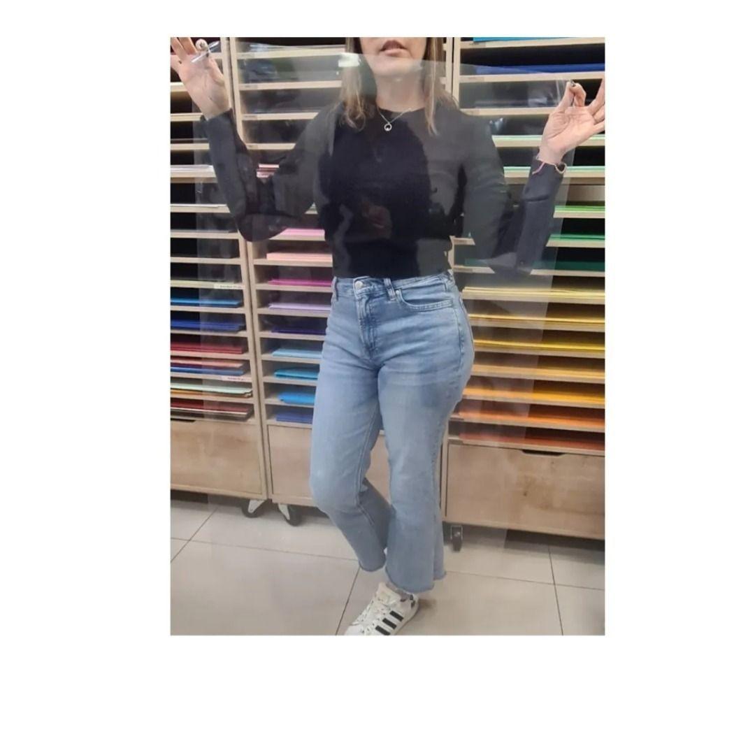 Pliego Mica Acetato Liso Transparente 200microNES 67x1.14mtrs-2