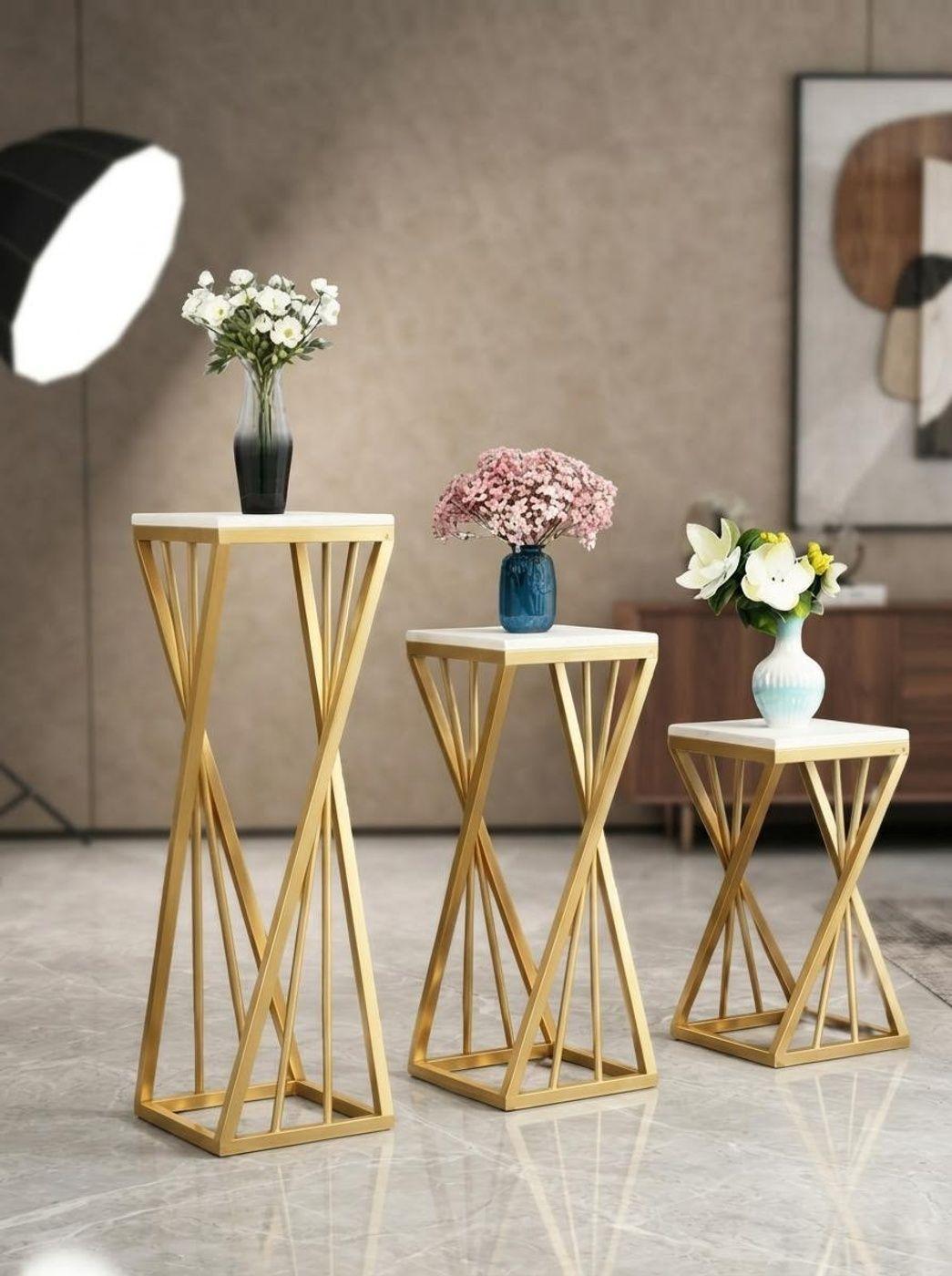 Set X3 Columnas Decorativas Con Repisas Doradas Porta Macetas-0