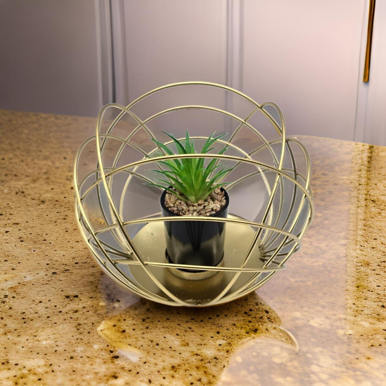 Figura Decorativa Candelabro Esfera Dorada Con Mini Planta-4