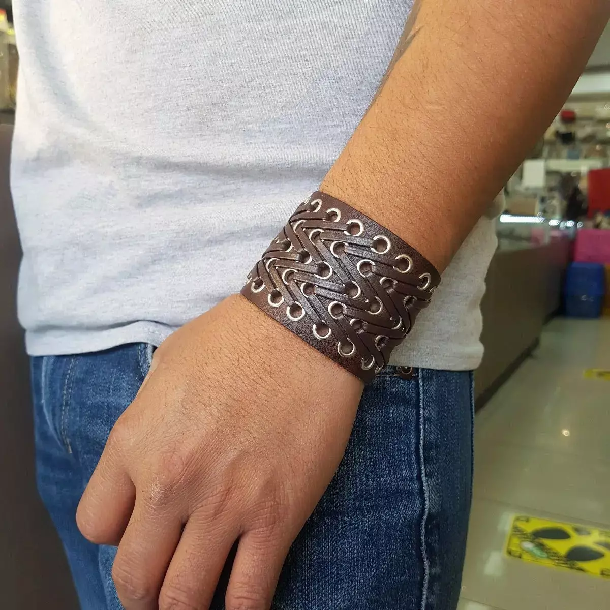 Brazalete Cuero Hombre Roger-3