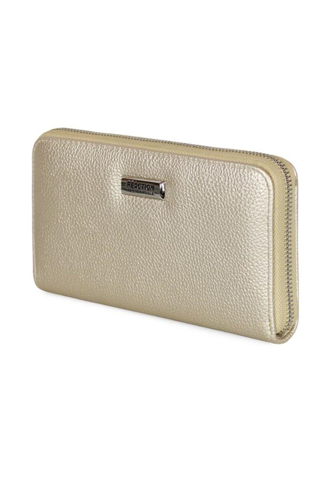 2 Billeteras de mujer Calixta negra y gold Kenneth Cole-3
