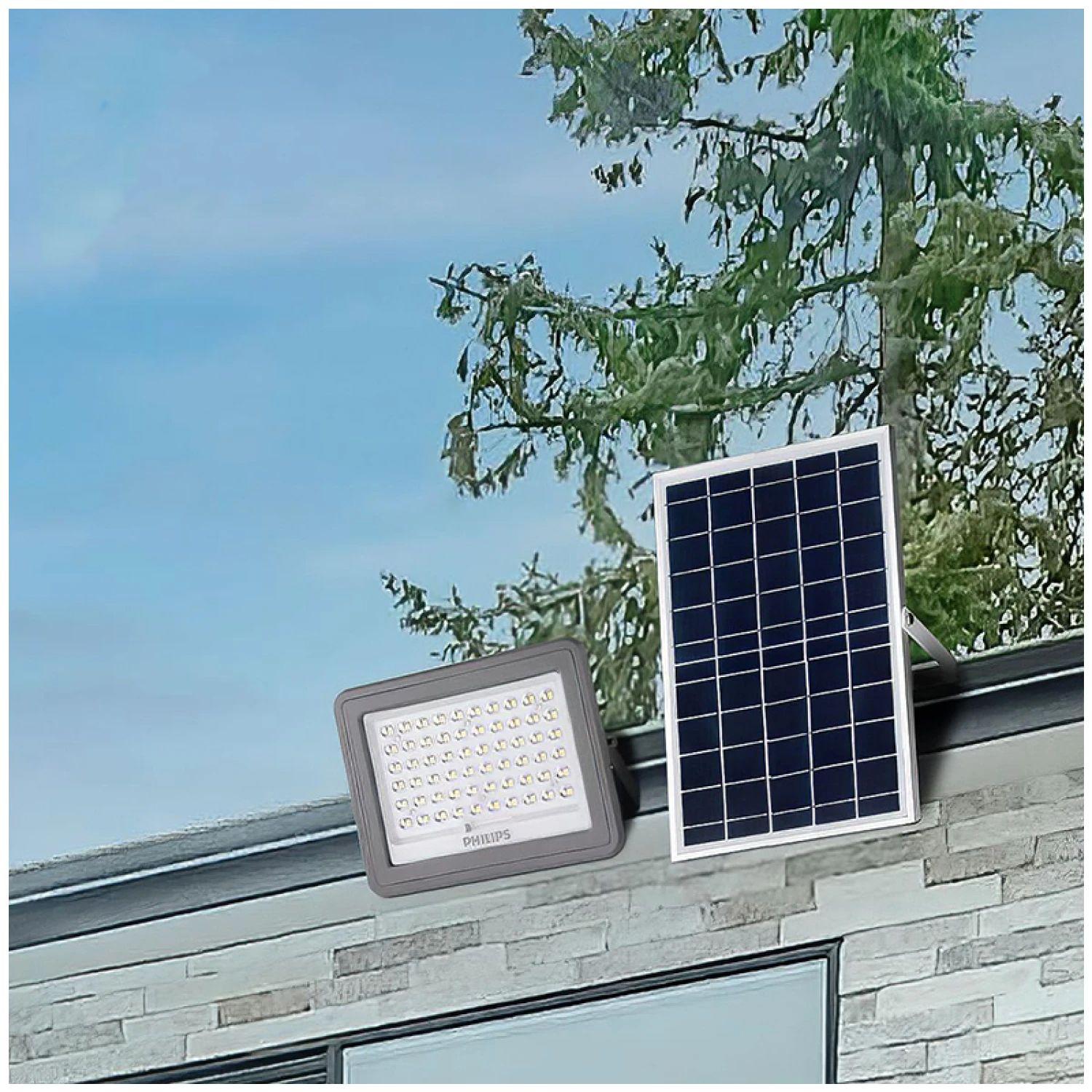 Proyector LED Solar 10w SmartBright Phillips-7