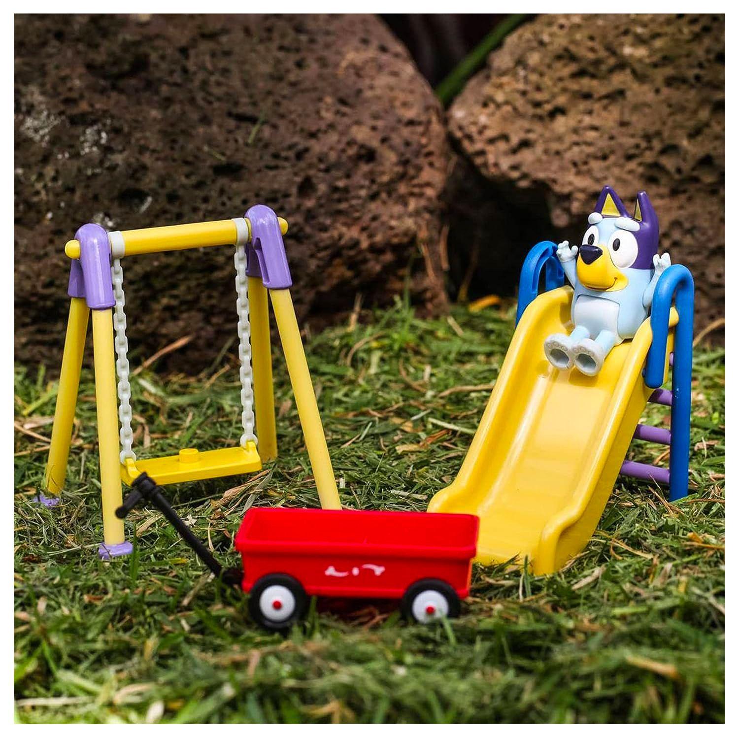Set Mini Patio de Juegos Infantil Bluey & Family-5