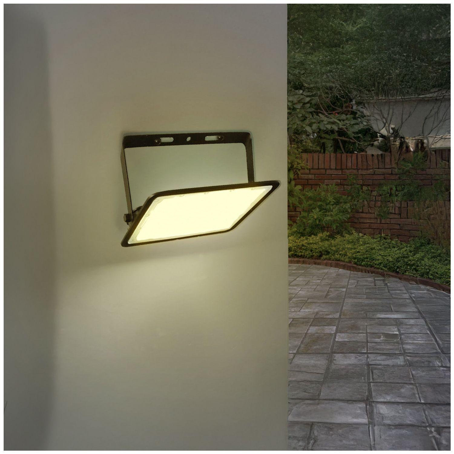 Proyector LED Slim 50w VFL6650 Negro Luz Cálida SEC-6