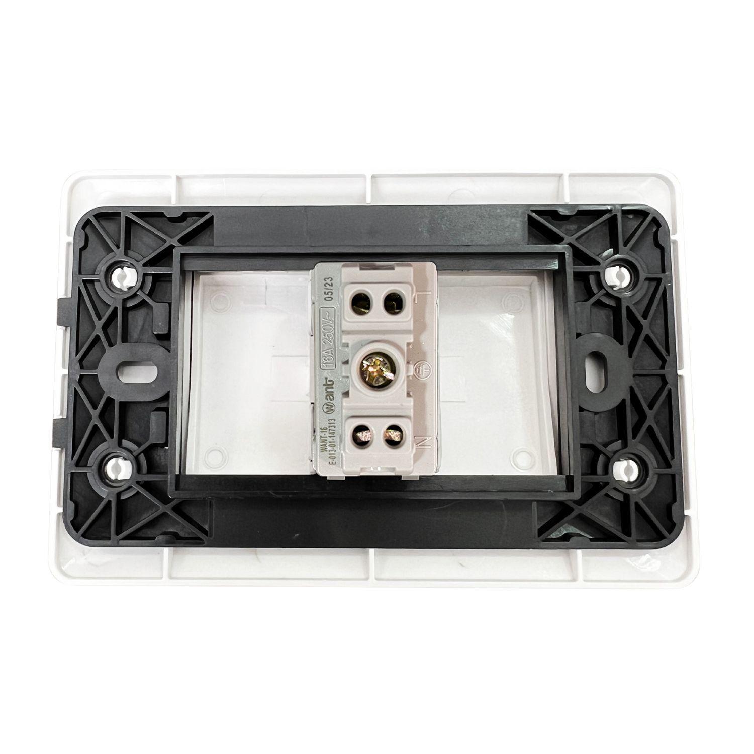 Tomacorriente Simple 10A 250V Blanco-2