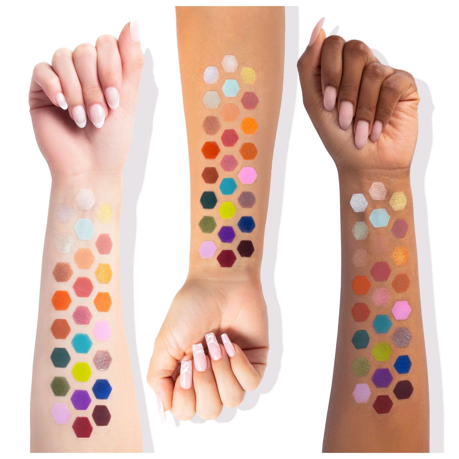 Paleta de Sombras Overdressed Luis Torres Beauty C-2