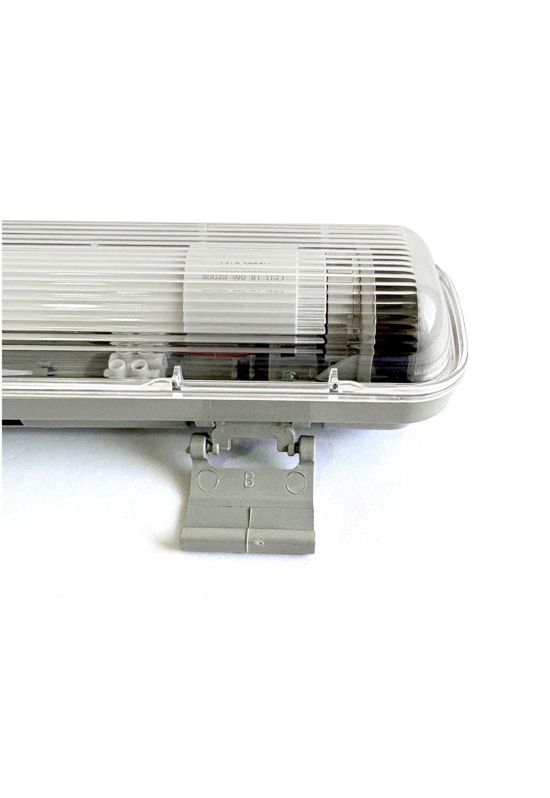 Equipo Estanco Led 1x9w Ip65 60cm + Tubo Led Luz Fría Sec-3