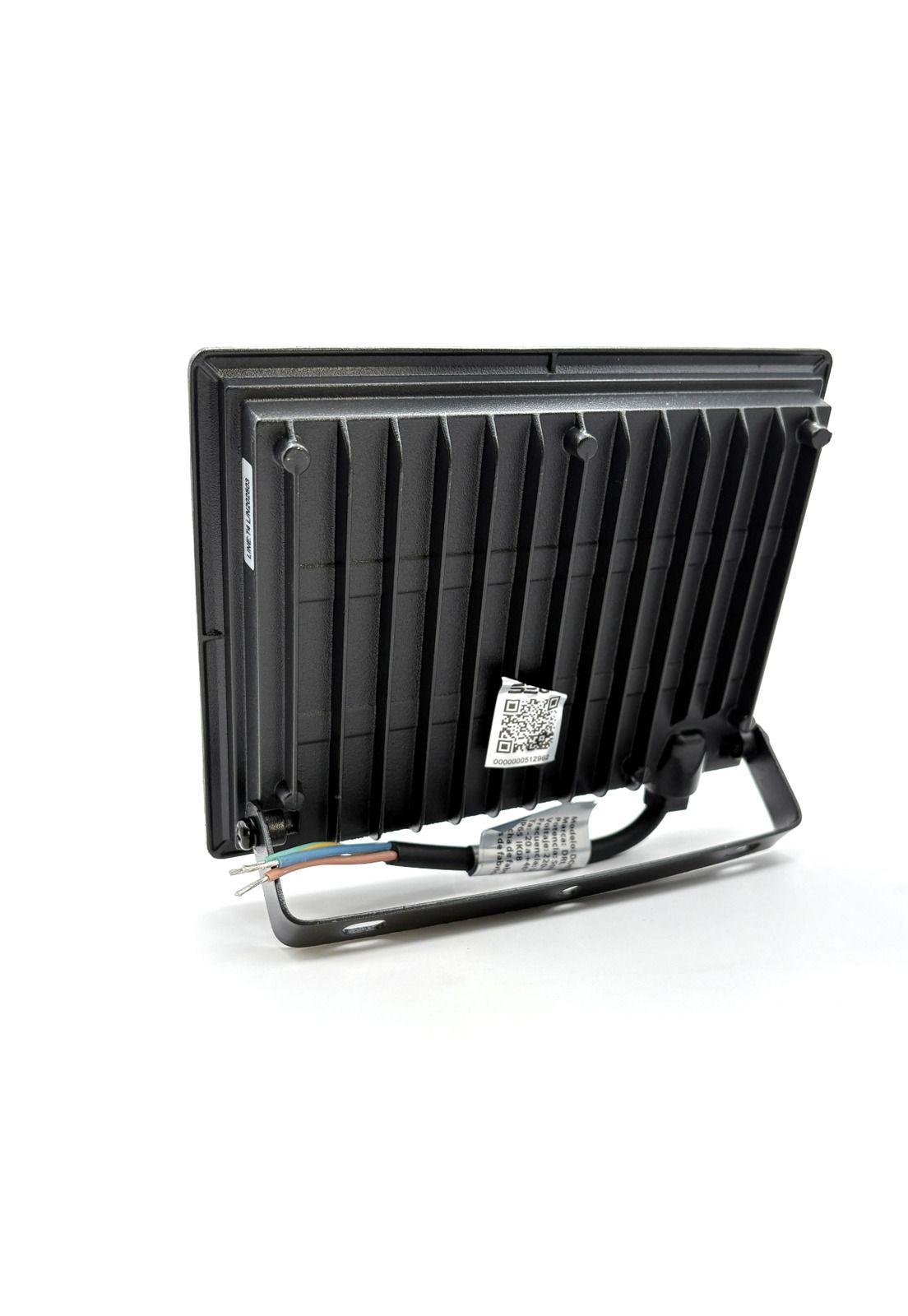 Foco Proyector Led Reflector 50w Ip65 Ik08 Luz Blanca Sec Negro Blanco Frío-3