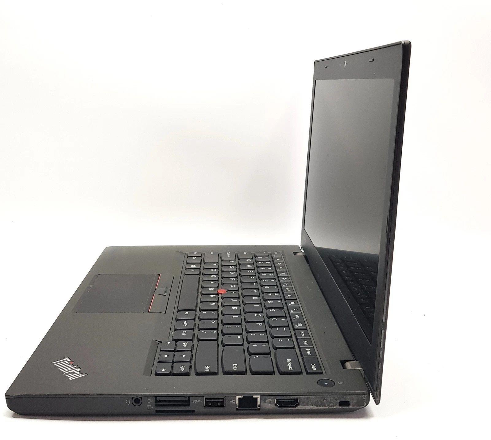 Lenovo T460 , i5 de sexta generación, ssd de 256 gb y 14 gb en ram , ddr4-3
