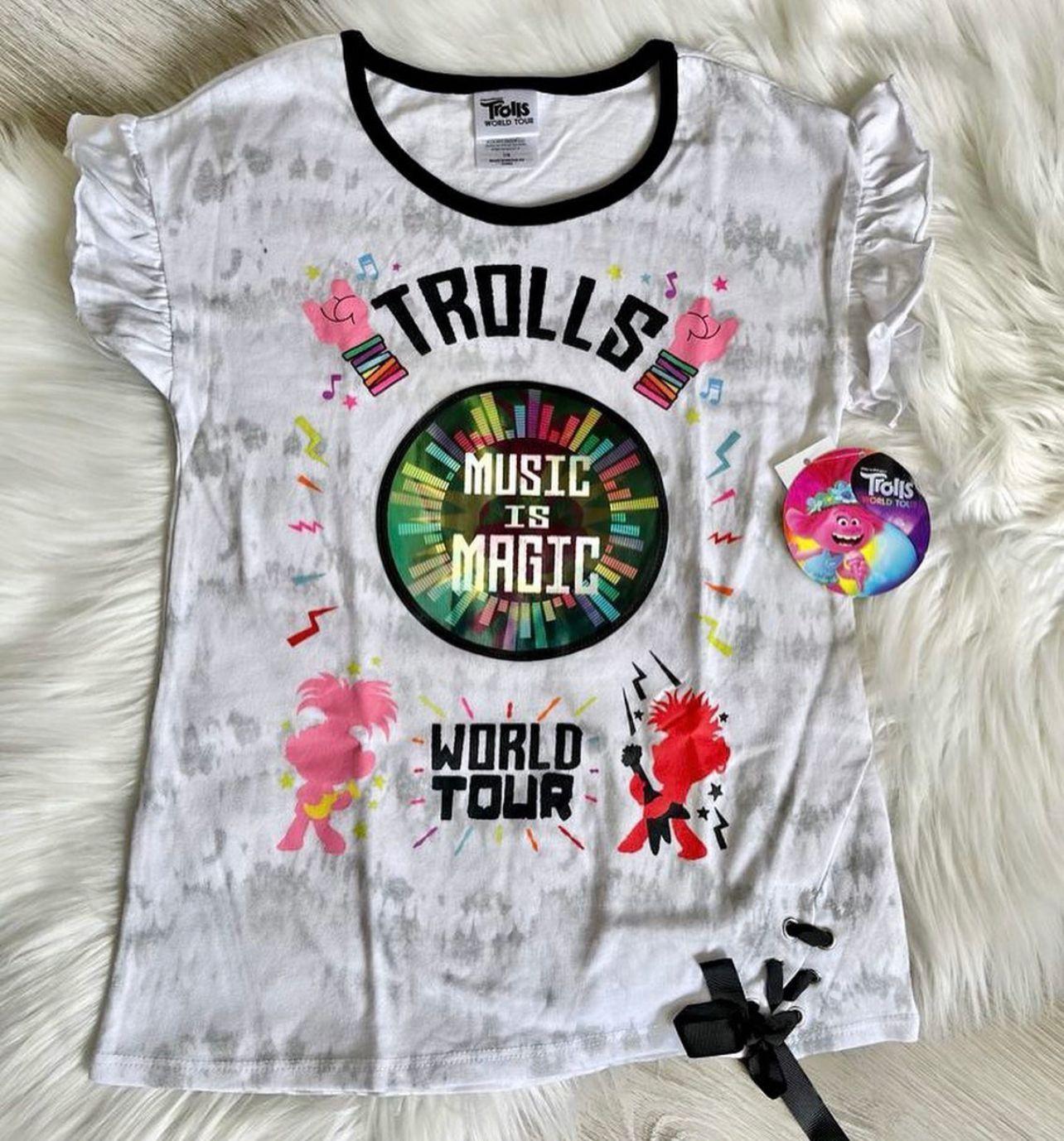 POLERA TROLLS 3 D TALLA 7-8 AÑOS-2