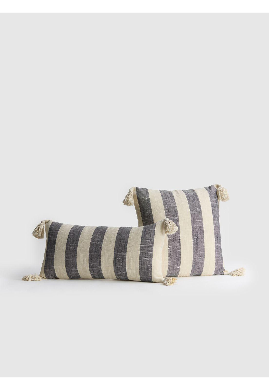 Cojín Líneas Tassels 45 x 45 cm-3