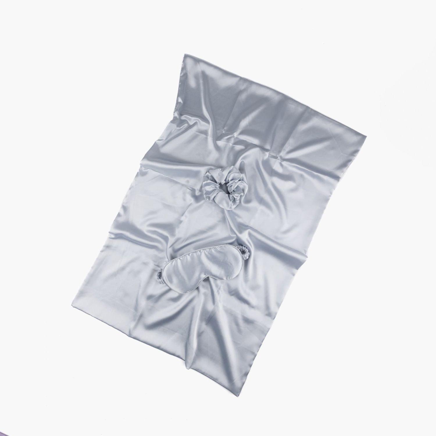 Set Para Dormir Mujer Satinado Celeste-1