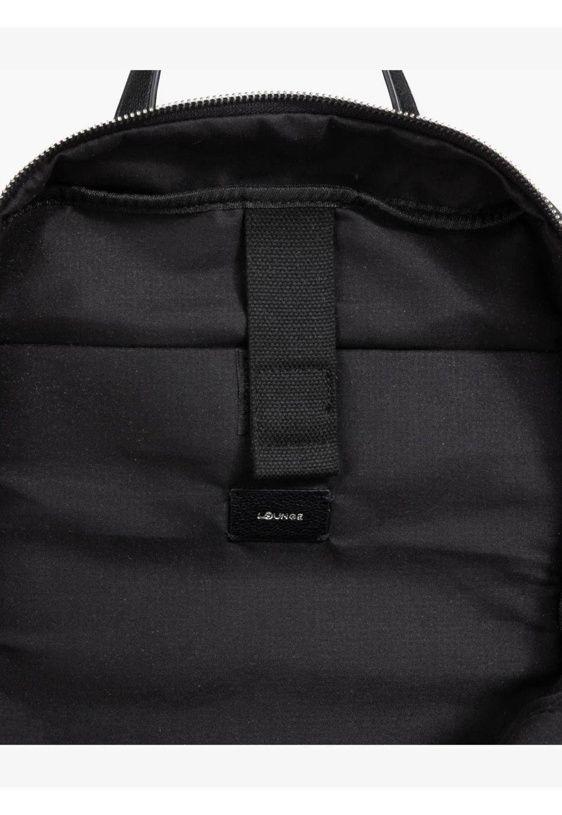 Mochila Notebook Detalle Tachas-3