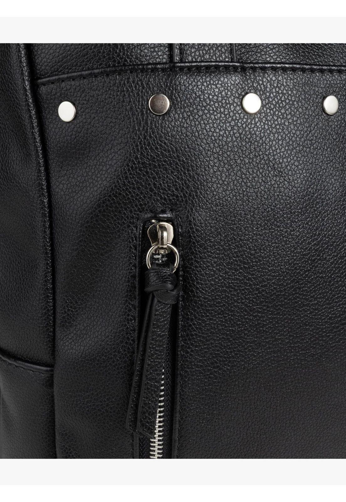 Mochila Notebook Detalle Tachas-5