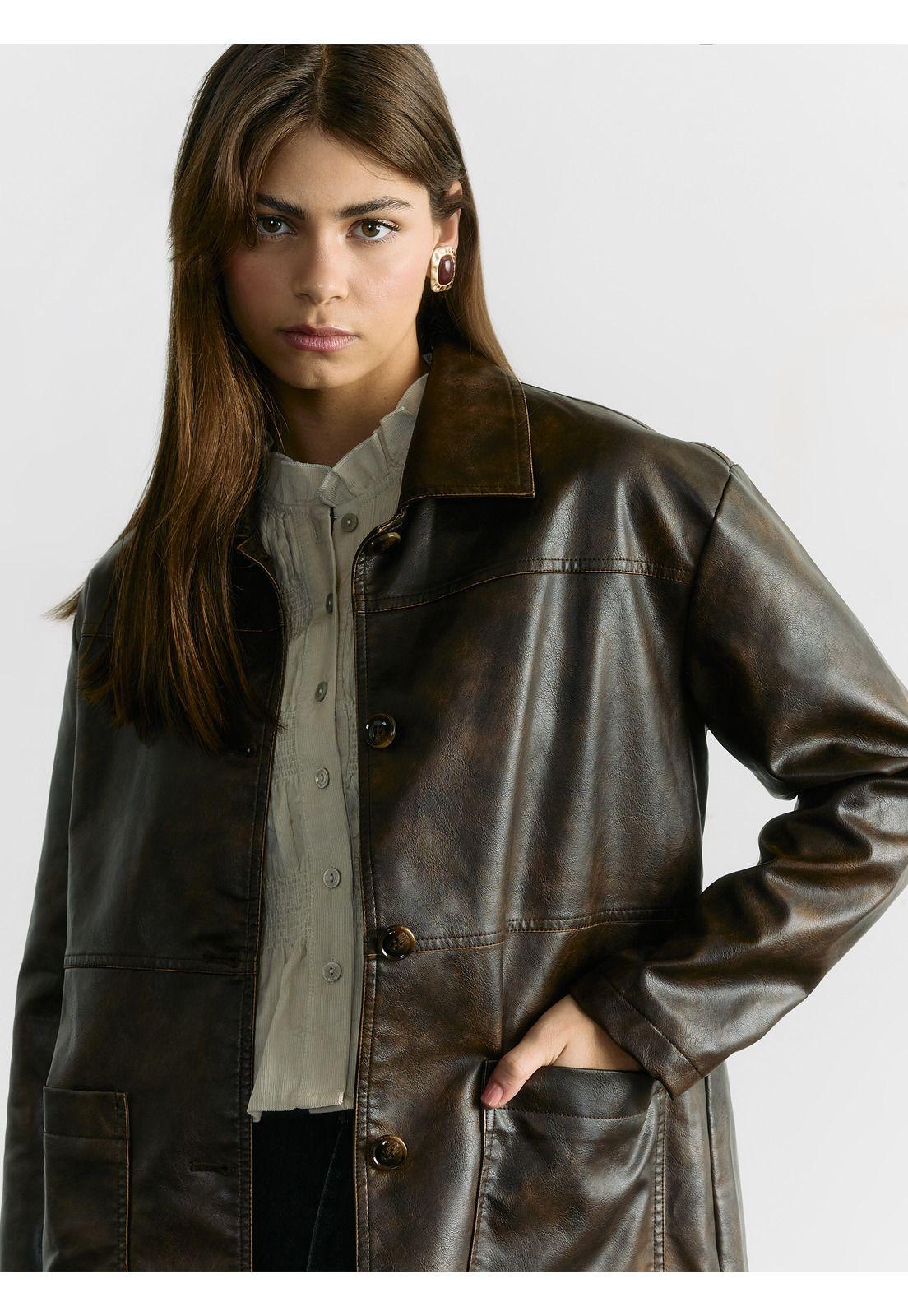 Chaqueta Larga Efecto Cuero Solsticio-4