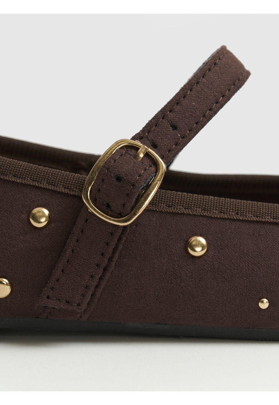 Zapato Ballerina Suede Café Tachas-3