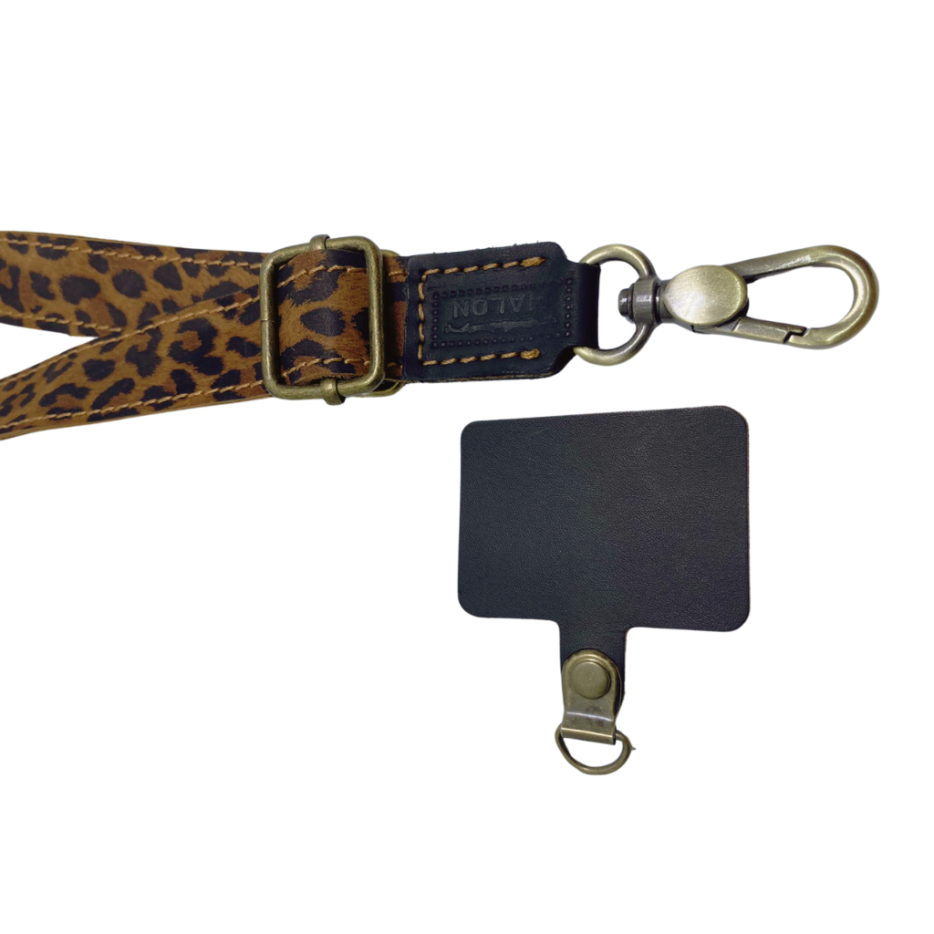 Strap de Cuero para Celular – Diseño Exclusivo Hecho a Mano-3