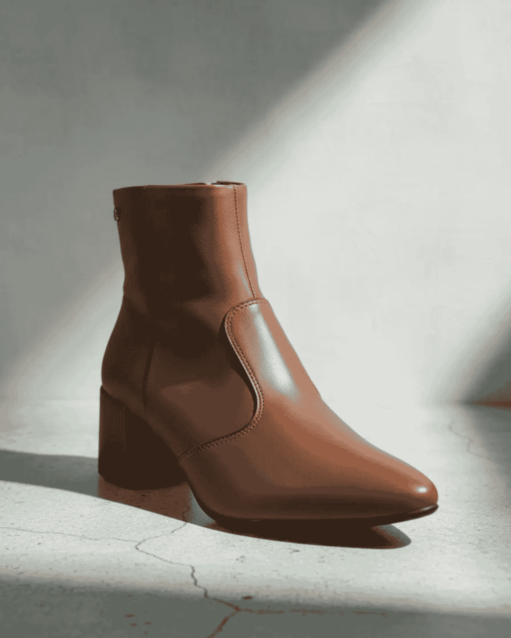 Botin Mujer Elegante Taco Med Comodo Extra Acolchado Softli-4