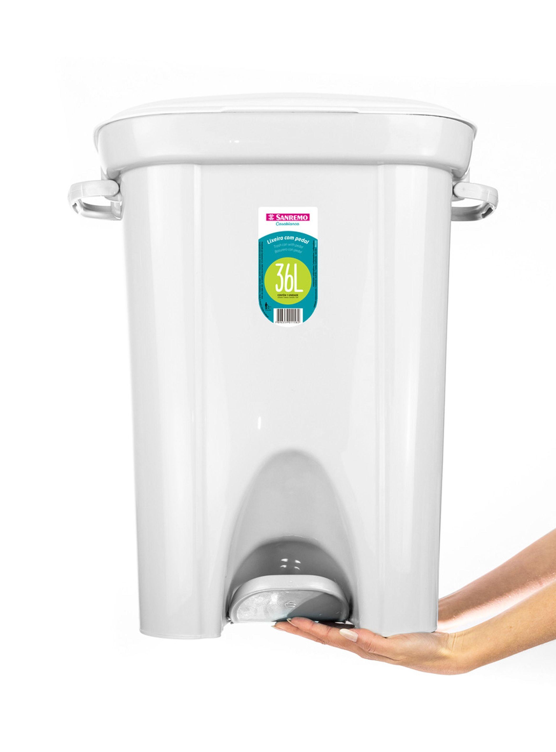 Basurero plastico 36L con pedal de cinta plástica, asas anchas ergonómicas  -2