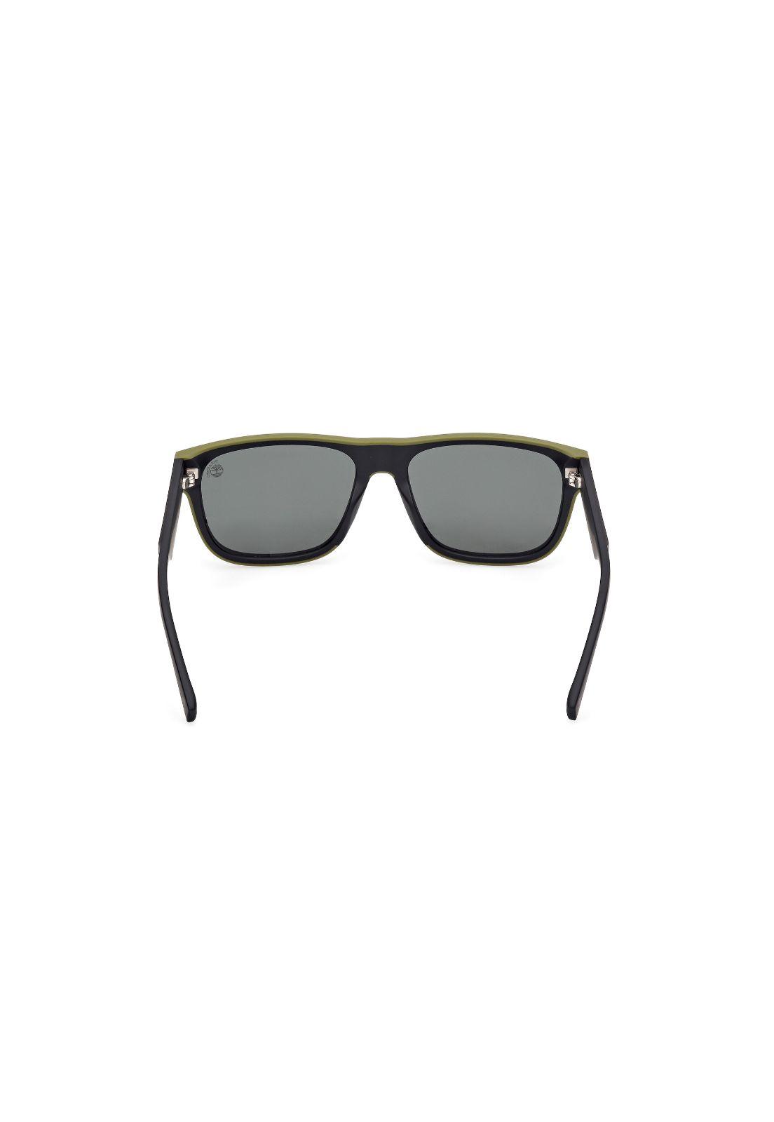 Lentes de Sol Negro Matte Polarizados Timberland TB0002502R-4