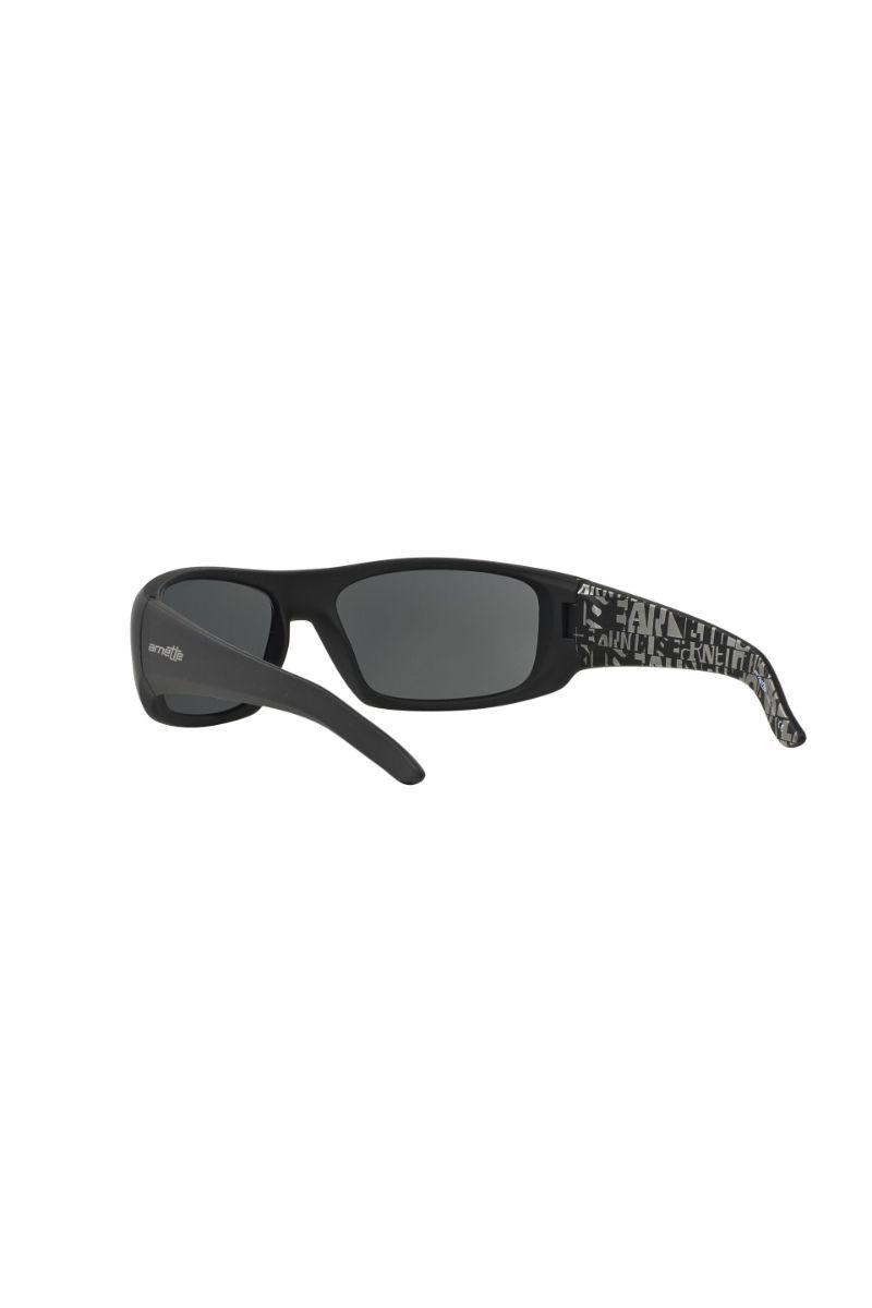 Lentes de Sol Hot Shot Negro Arnette AN418221968762-5