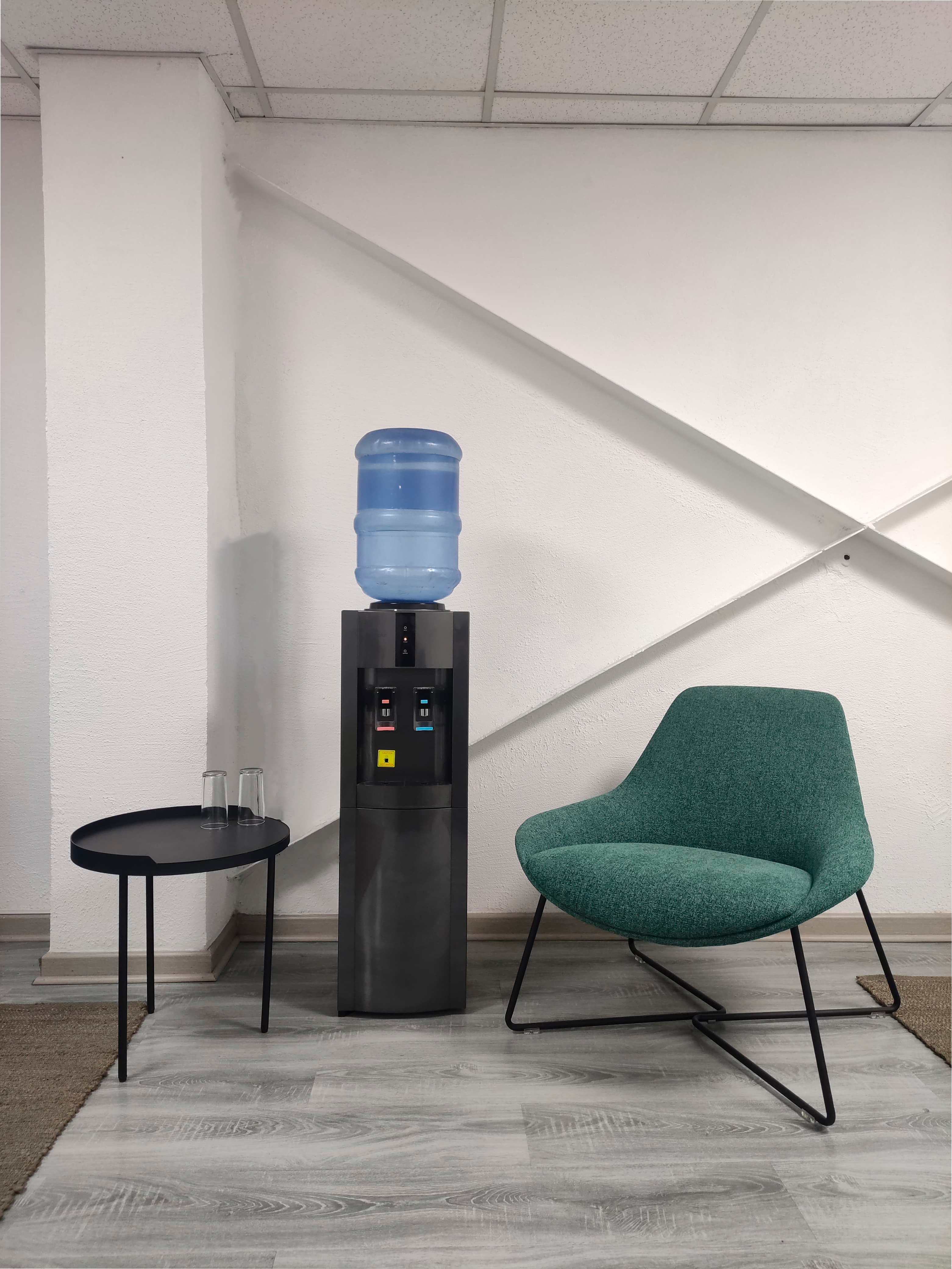 Dispensador De Agua Fría/caliente Pedestal 20l Compresor Ofix-6