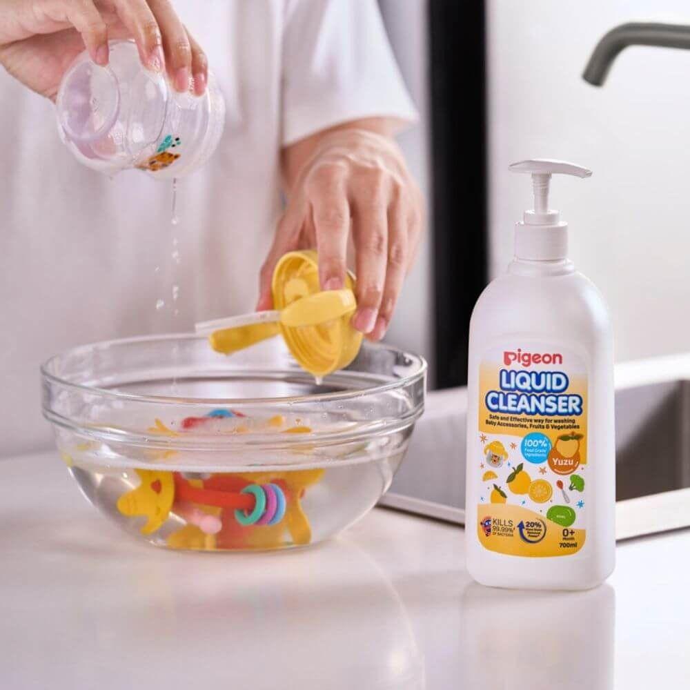 Pigeon Limpiador De Biberones 700ml Yuzu-2