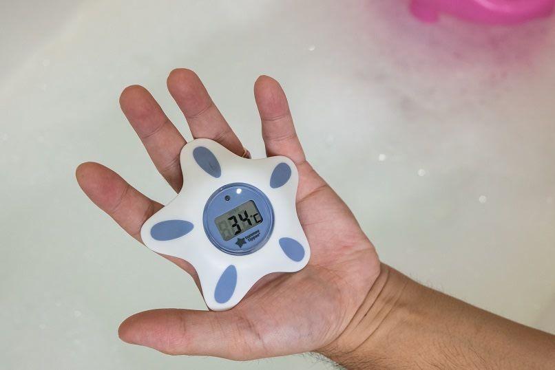 Termometro digital para baño y habitación InBath-2