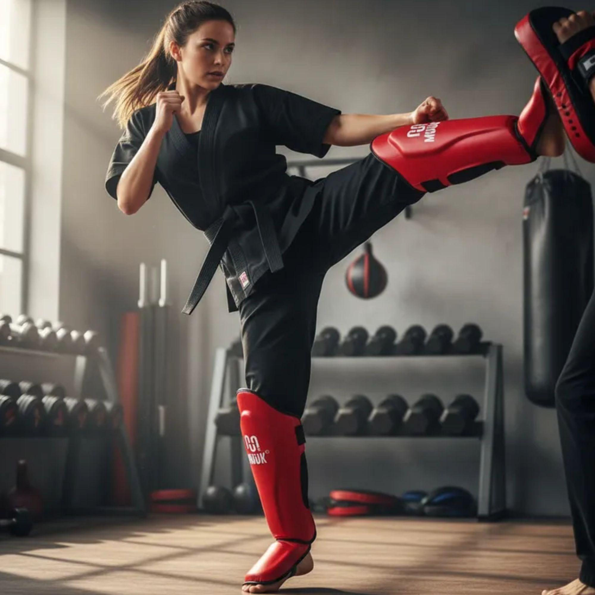 Canillera Con Empeinera Pro Kick Boxing Mma Muuk Rojo-7