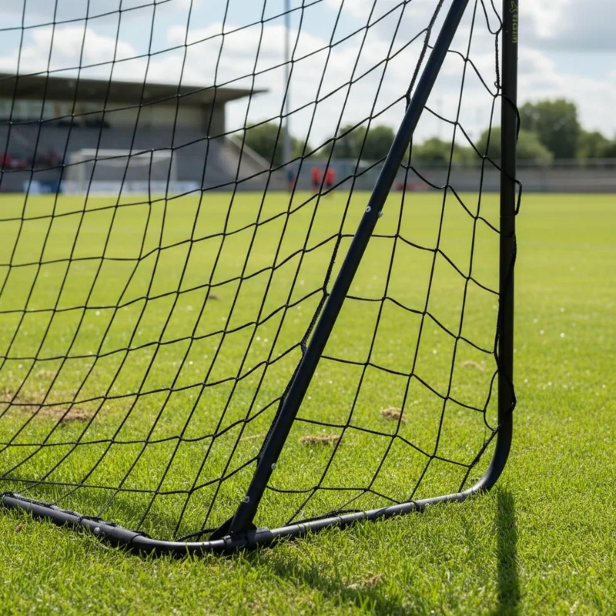 Arco De Futbol Armable Train Con Red Y Estacas  183x122x61cm-7