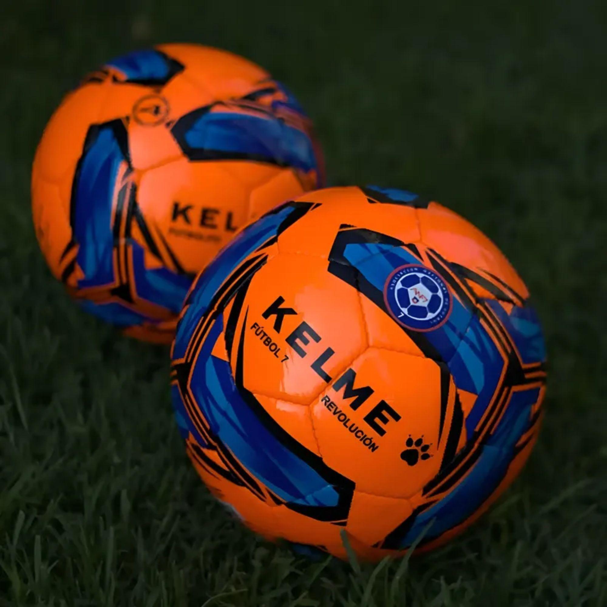 Balón Fútbol 7 Revolución ANF7 N°5 Kelme Bote Medio Bajo-9
