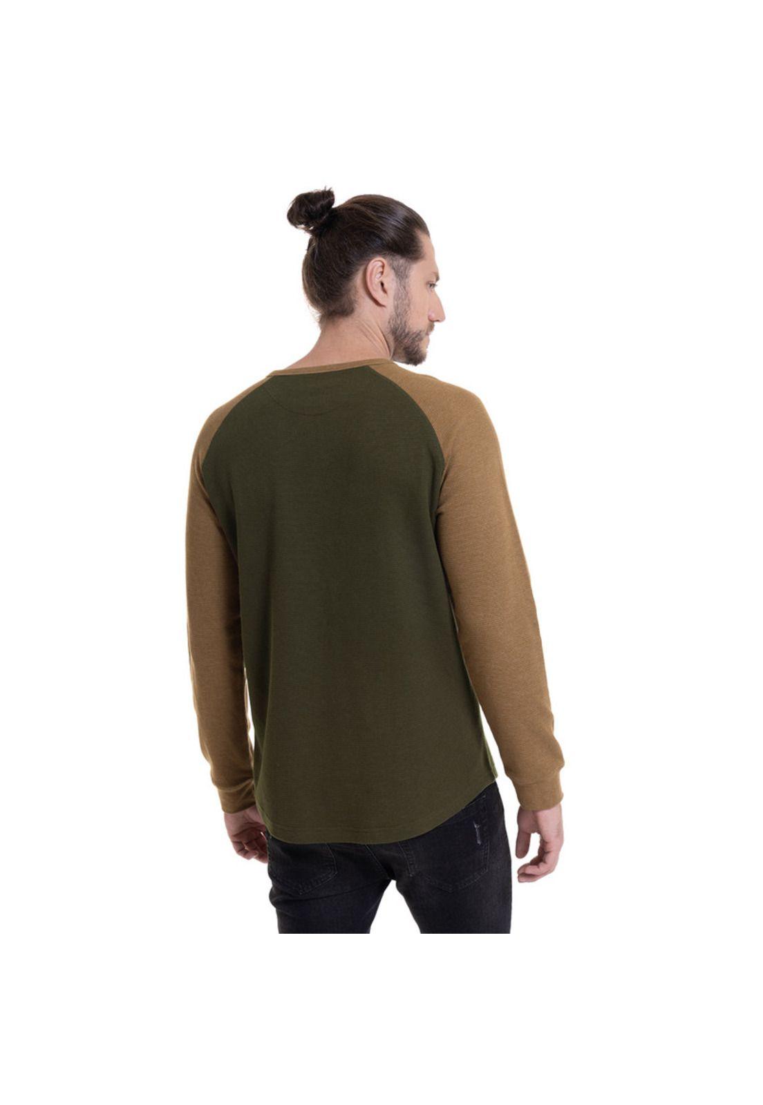 Polera Waffle Con Boton Café-1