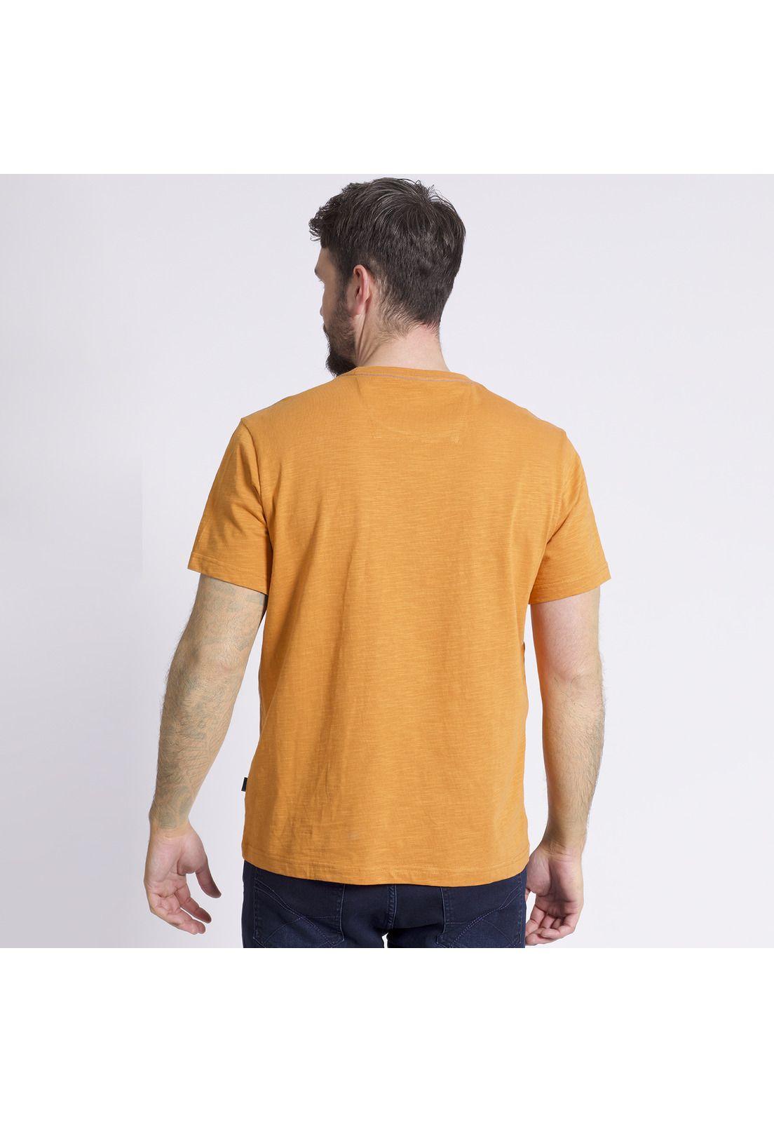 Polera Manga Corta Bolsillo Regular Fit Texturada Naranja-2