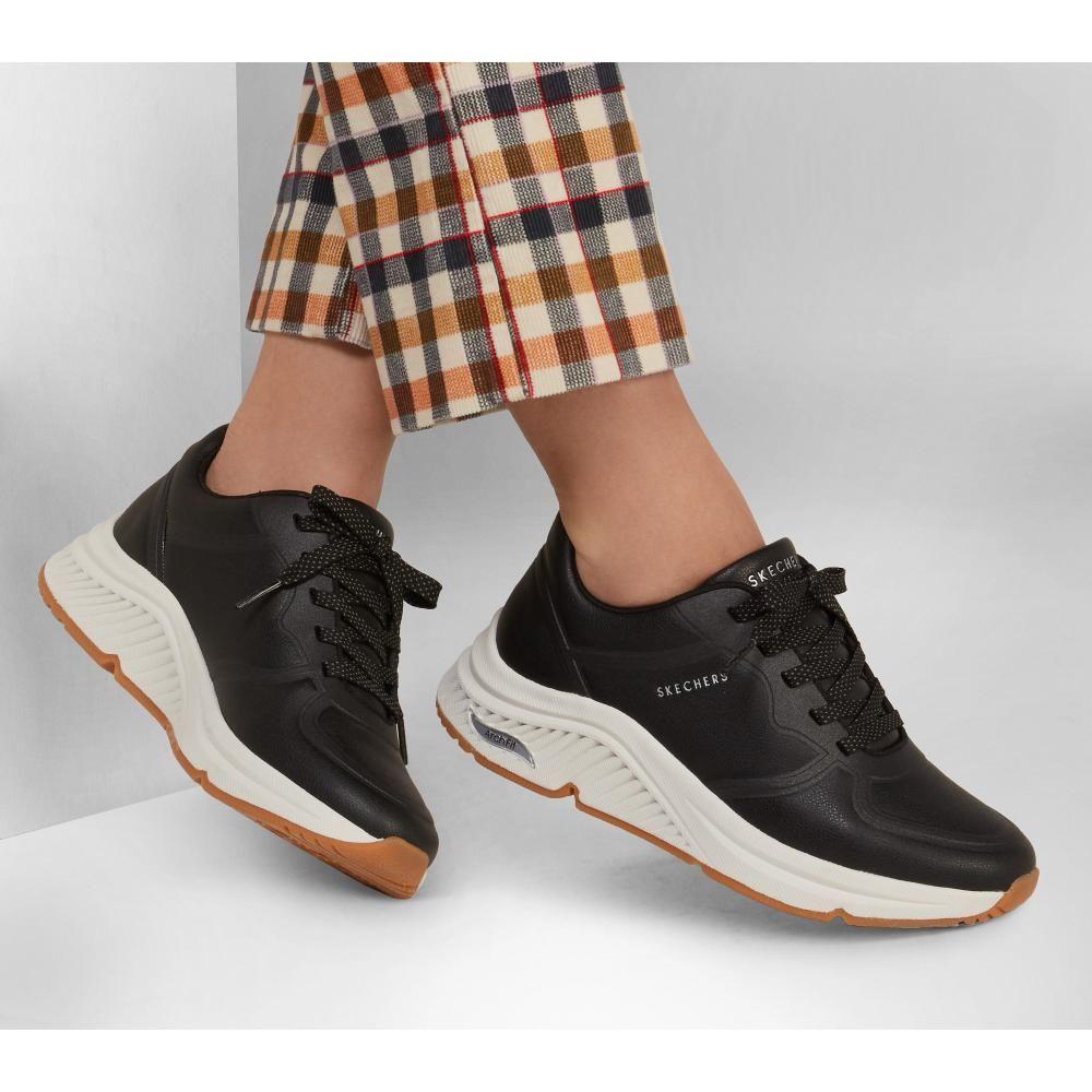 Zapatilla Mujer Arch Fit S-Miles  Mile Makers Negro Skechers-1