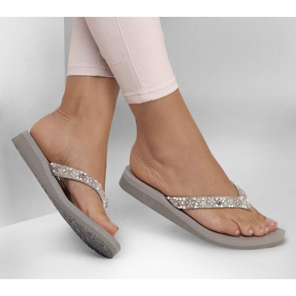 Sandalia Mujer Meditation Dancing Daisy Beige Skechers-1