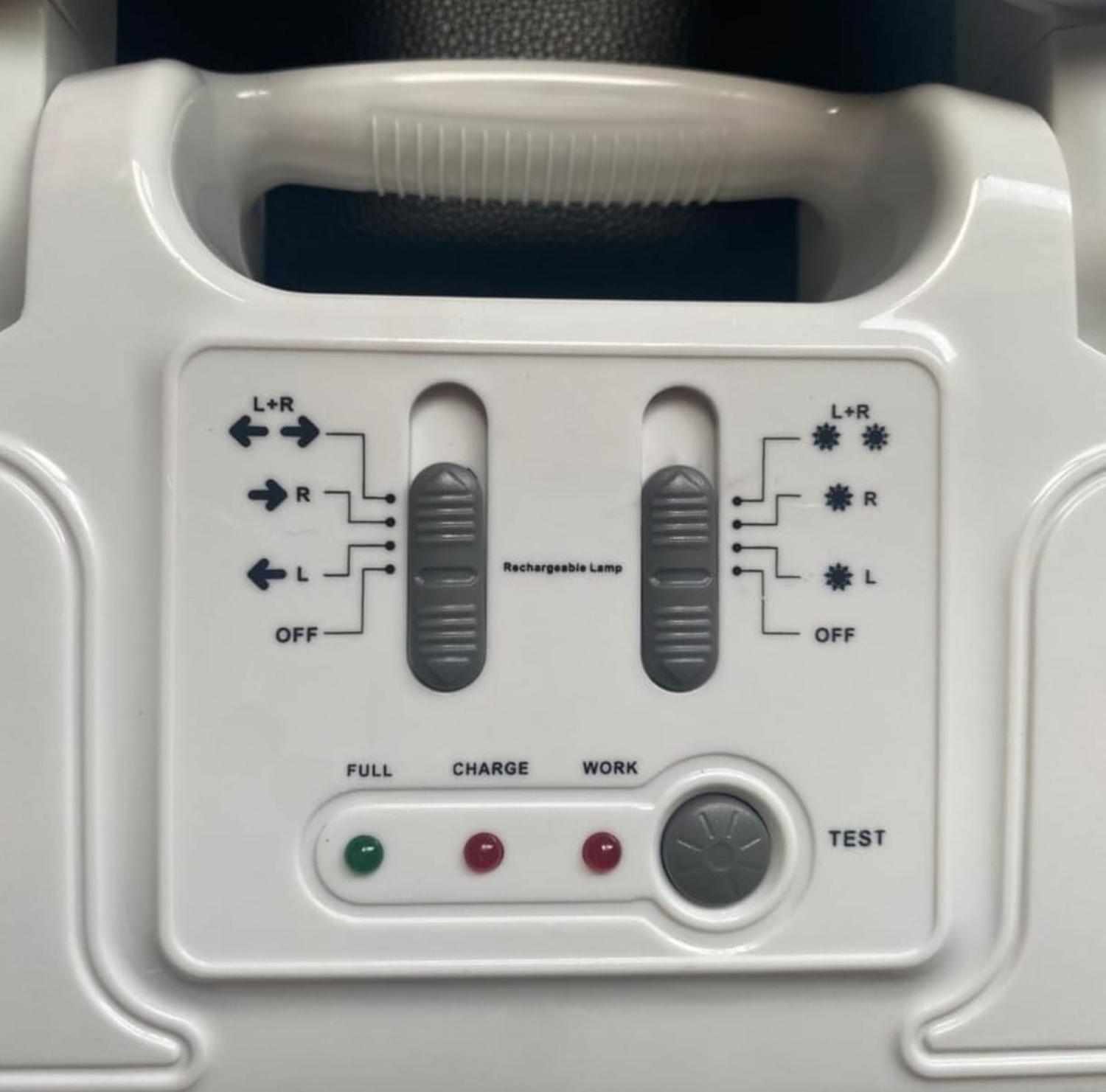 Lampara De Emergencia Recargable Con 2 Focos-2