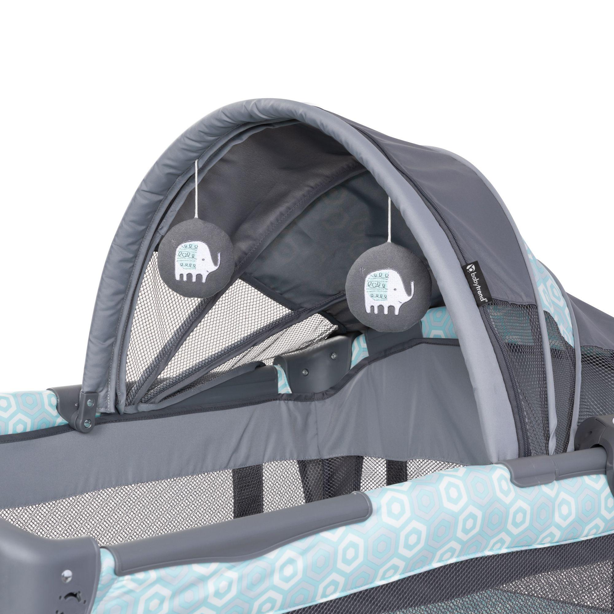 Cuna Corral Deluxe II Hexagon Geo con Música y Mudador-8