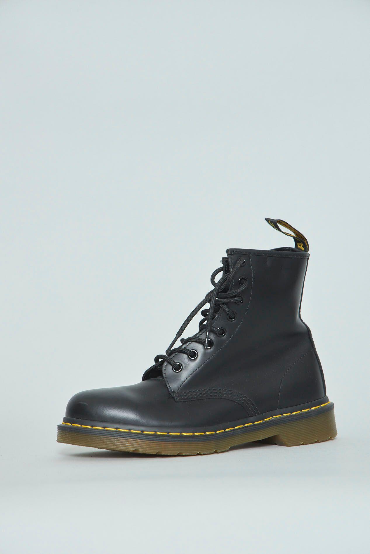 Bototo casual  negro dr martens talla 39 820-1