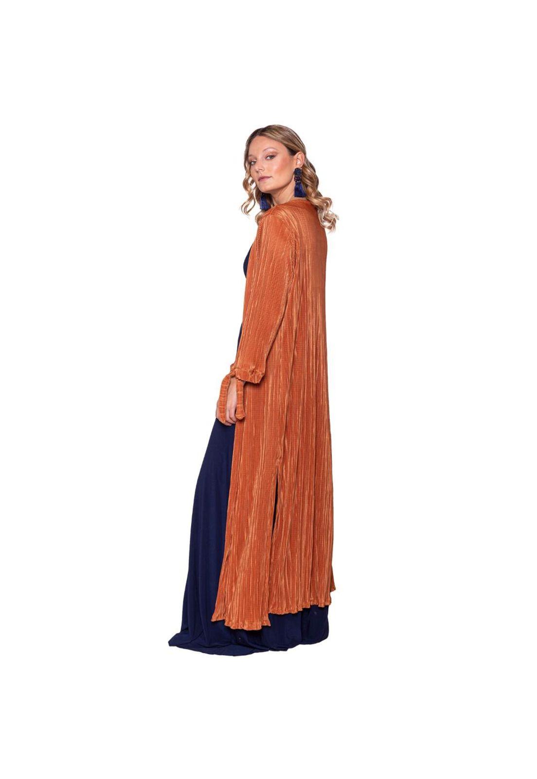 Tapado Kimono Largo Verona Camel Plisado Maria Paskaro-2