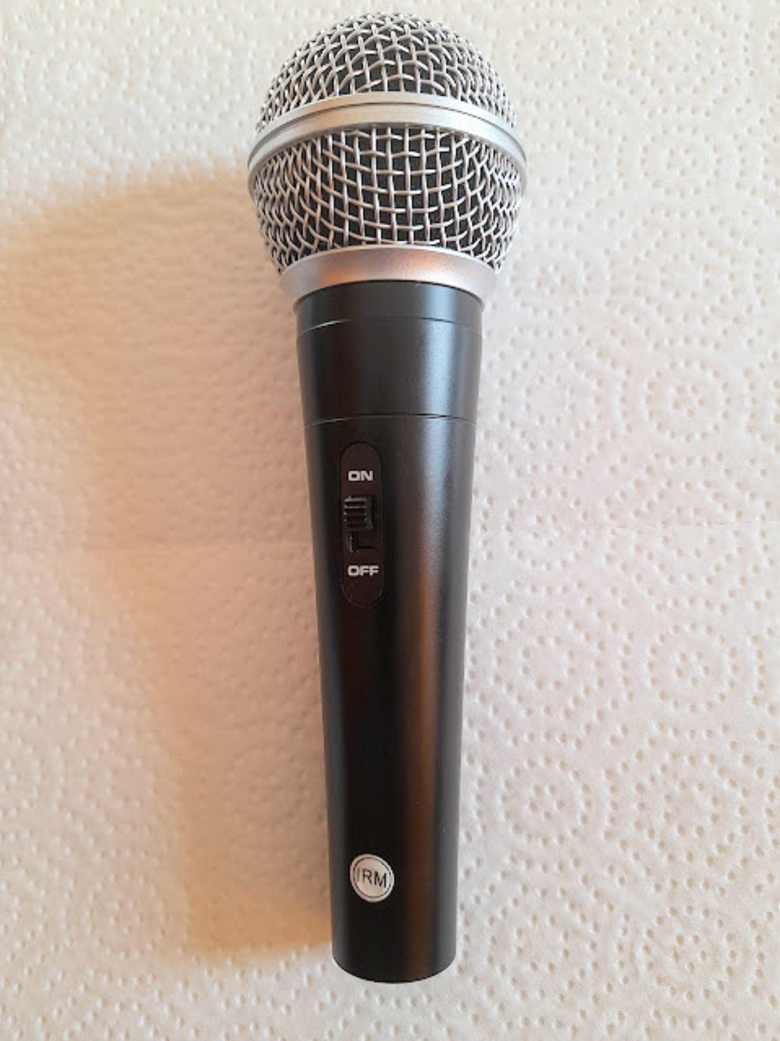 Micrófono Dinámico legendary vocal M-58-0