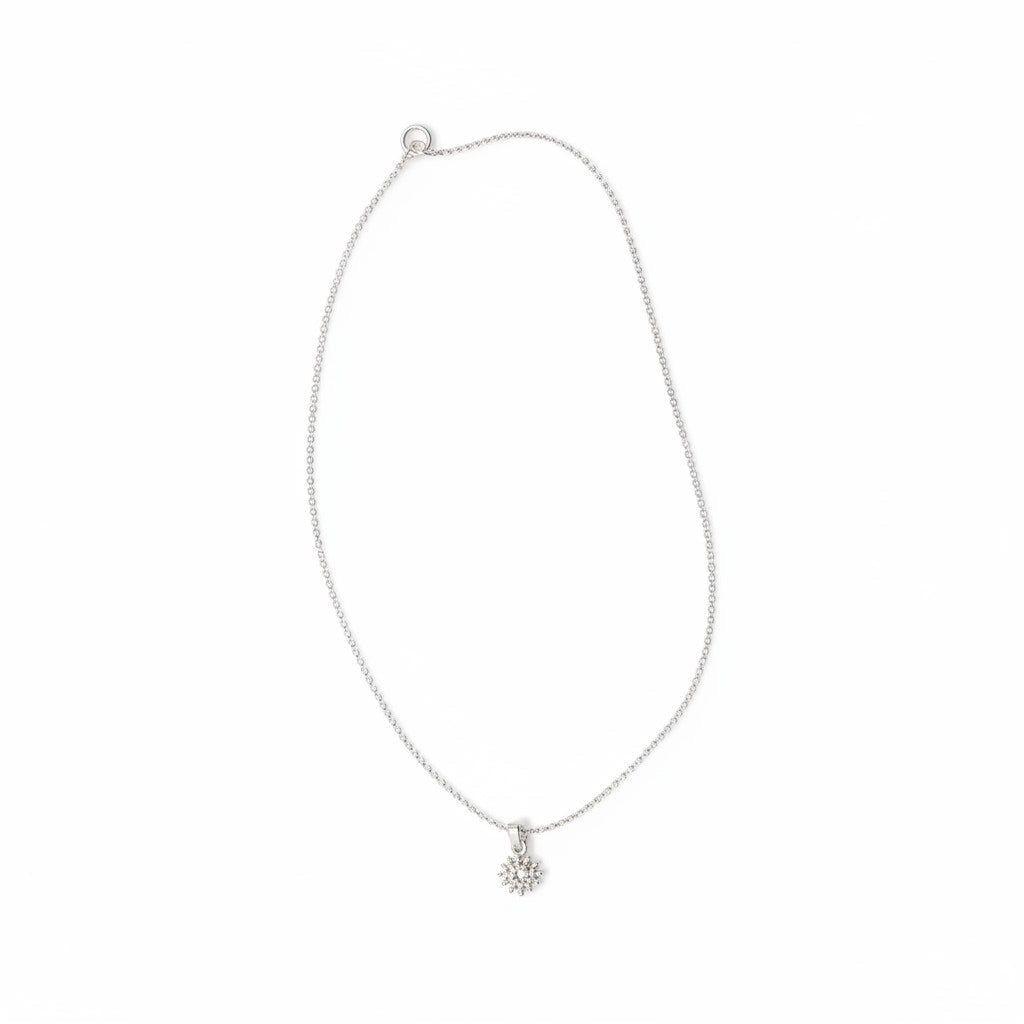 Collar Fino con Colgante Flor - Baño de Plata-0