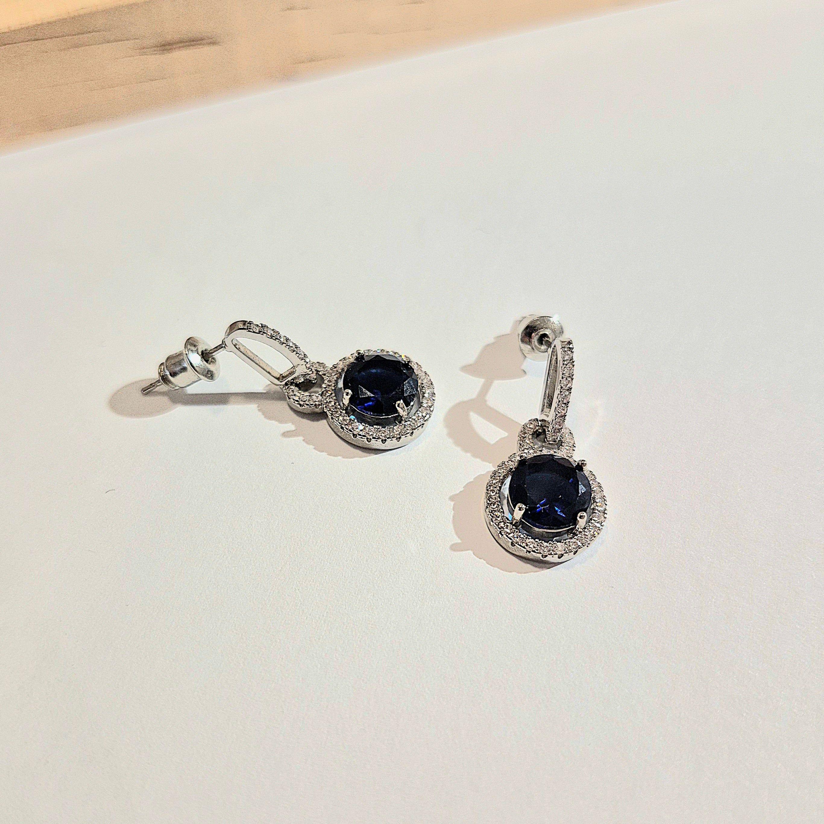Aros con Circonita Azul y Baño de Rodio-4