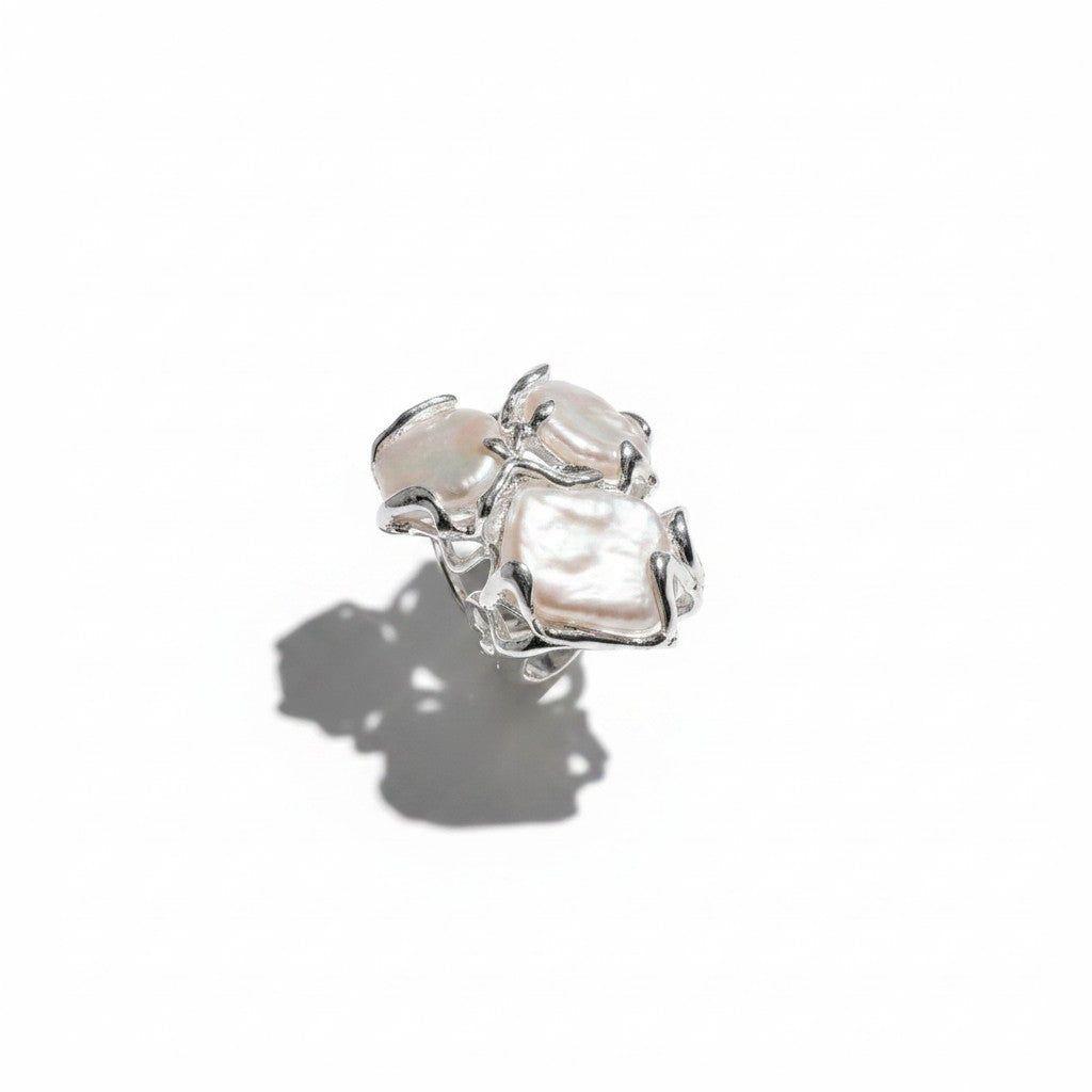 Anillo Tres Perlas Barrocas - Baño de Plata-1