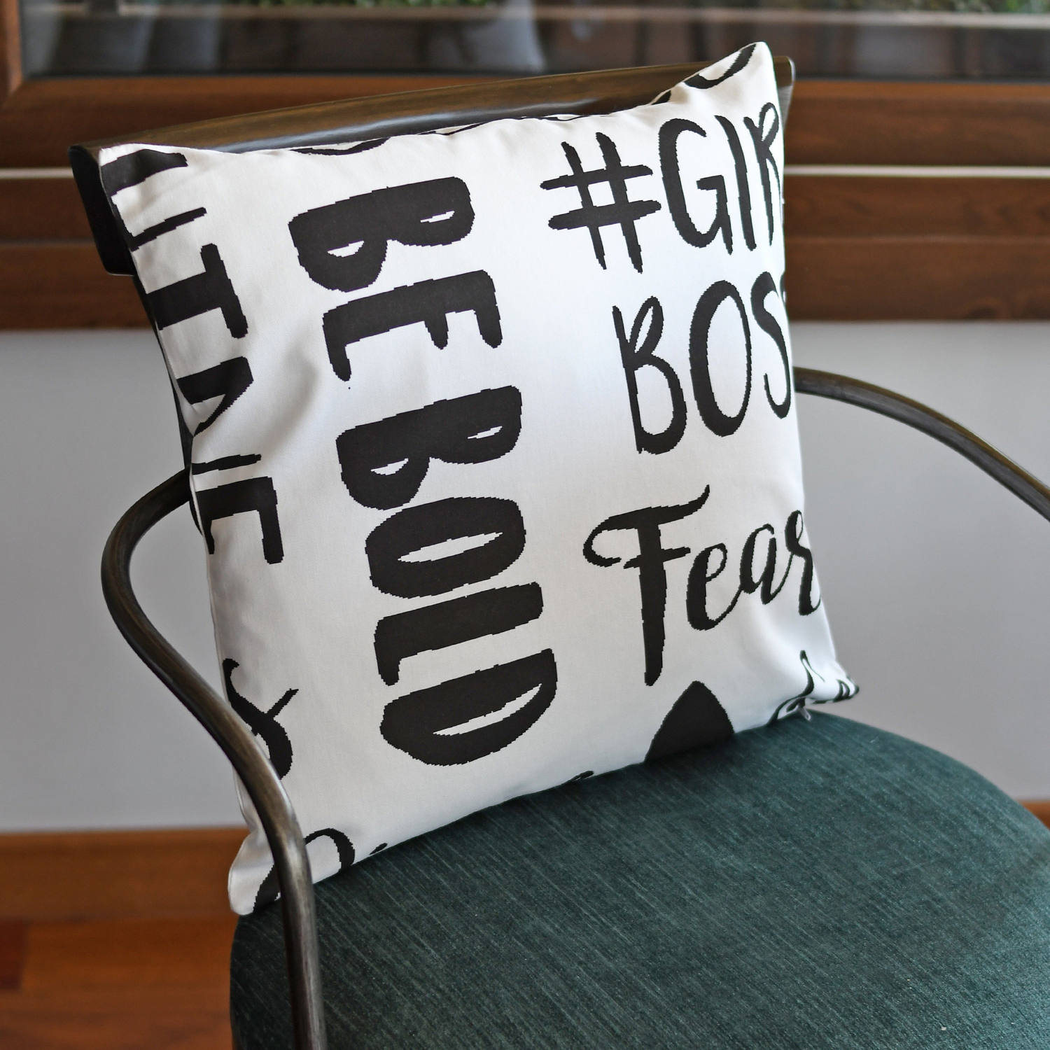 Set 2x Fundas de Cojín Letras Black Blanco 45x45 cm-1