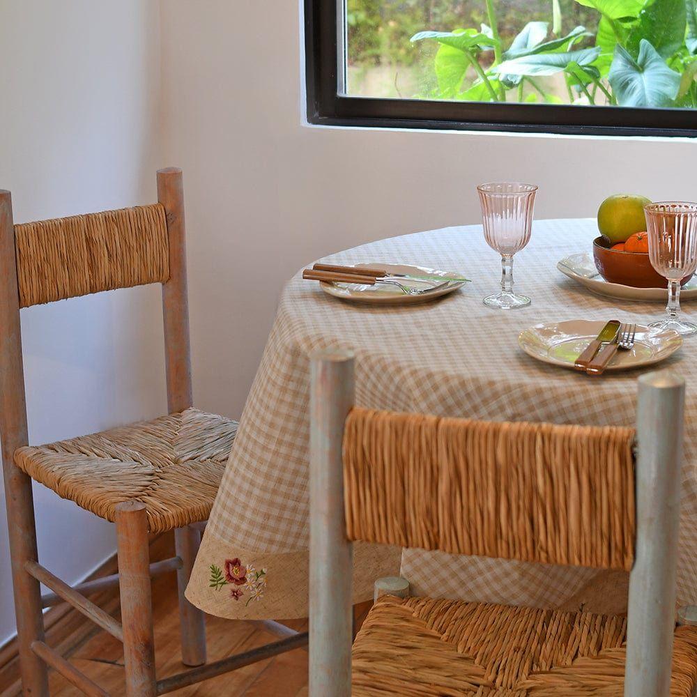 Mantel De Mesa Beige Bordado Campestre Redondo 180cm-1