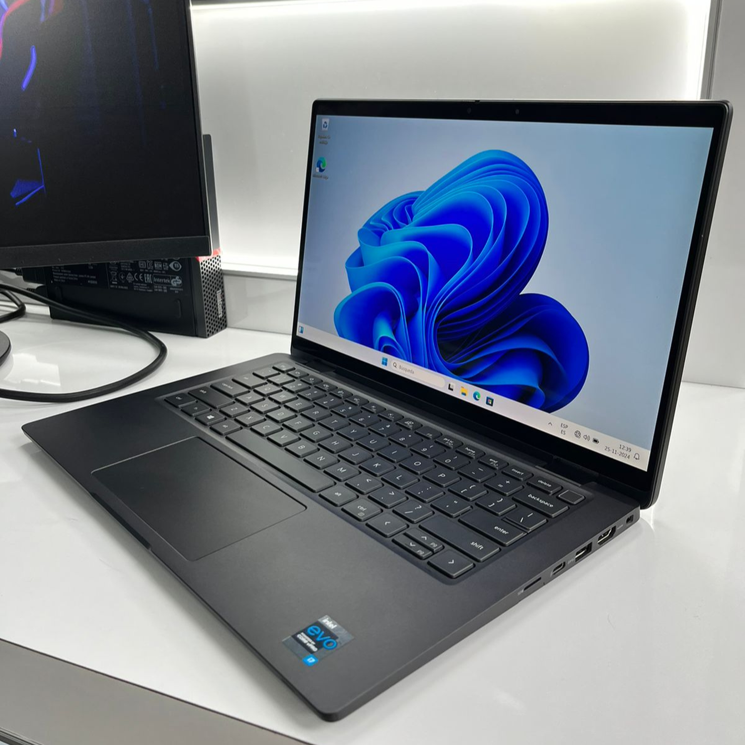 Notebook Latitude 7420 Touch 2 IN 1 (i7, 16gb, 512gb)Reacondicionado-3