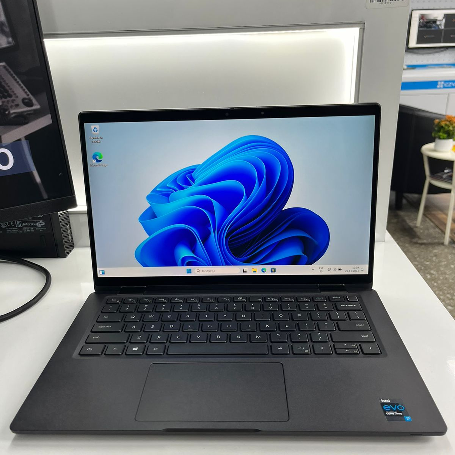 Notebook Latitude 7420 Touch 2 IN 1 (i7, 16gb, 512gb)Reacondicionado-4