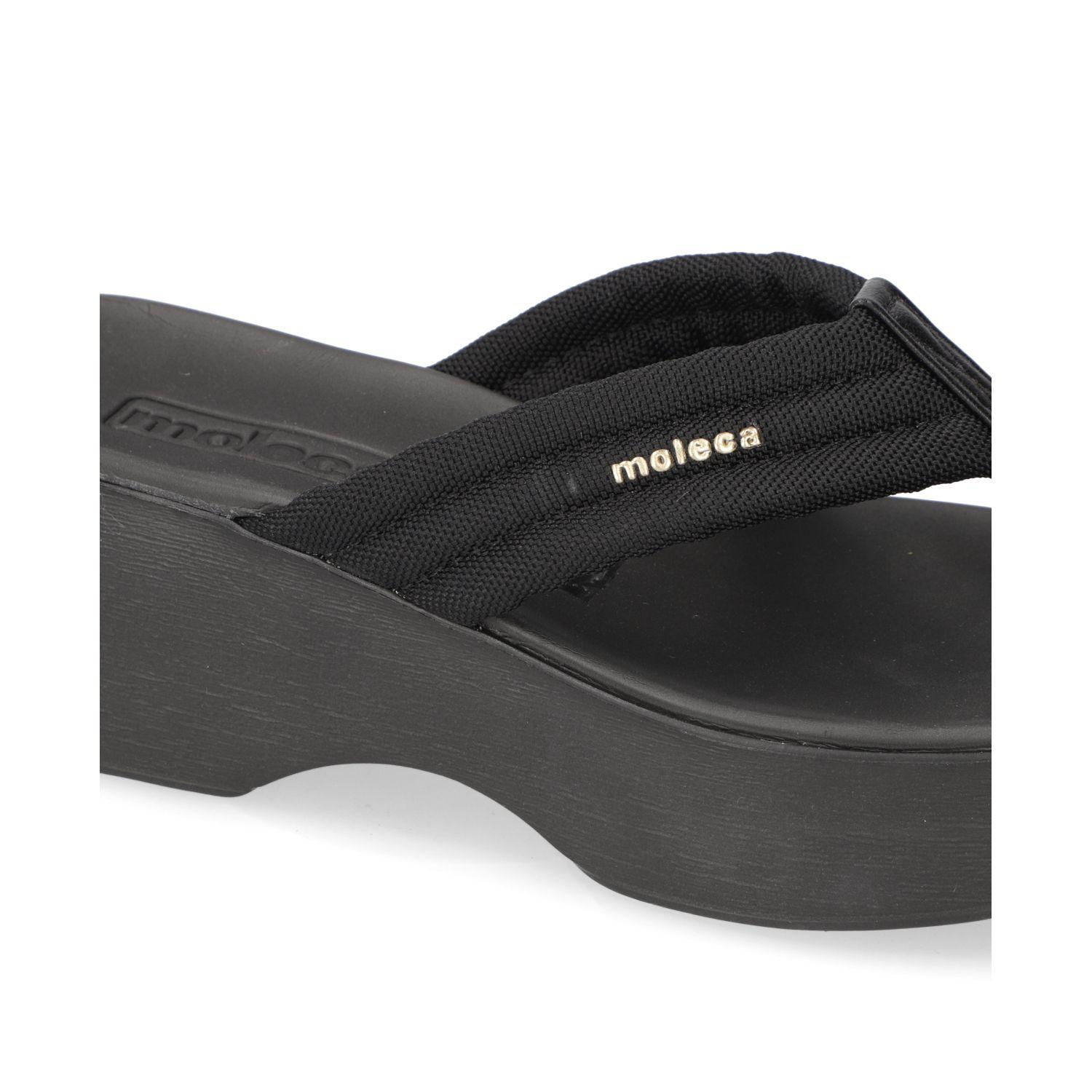 Sandalia Plana Moleca 15619-4