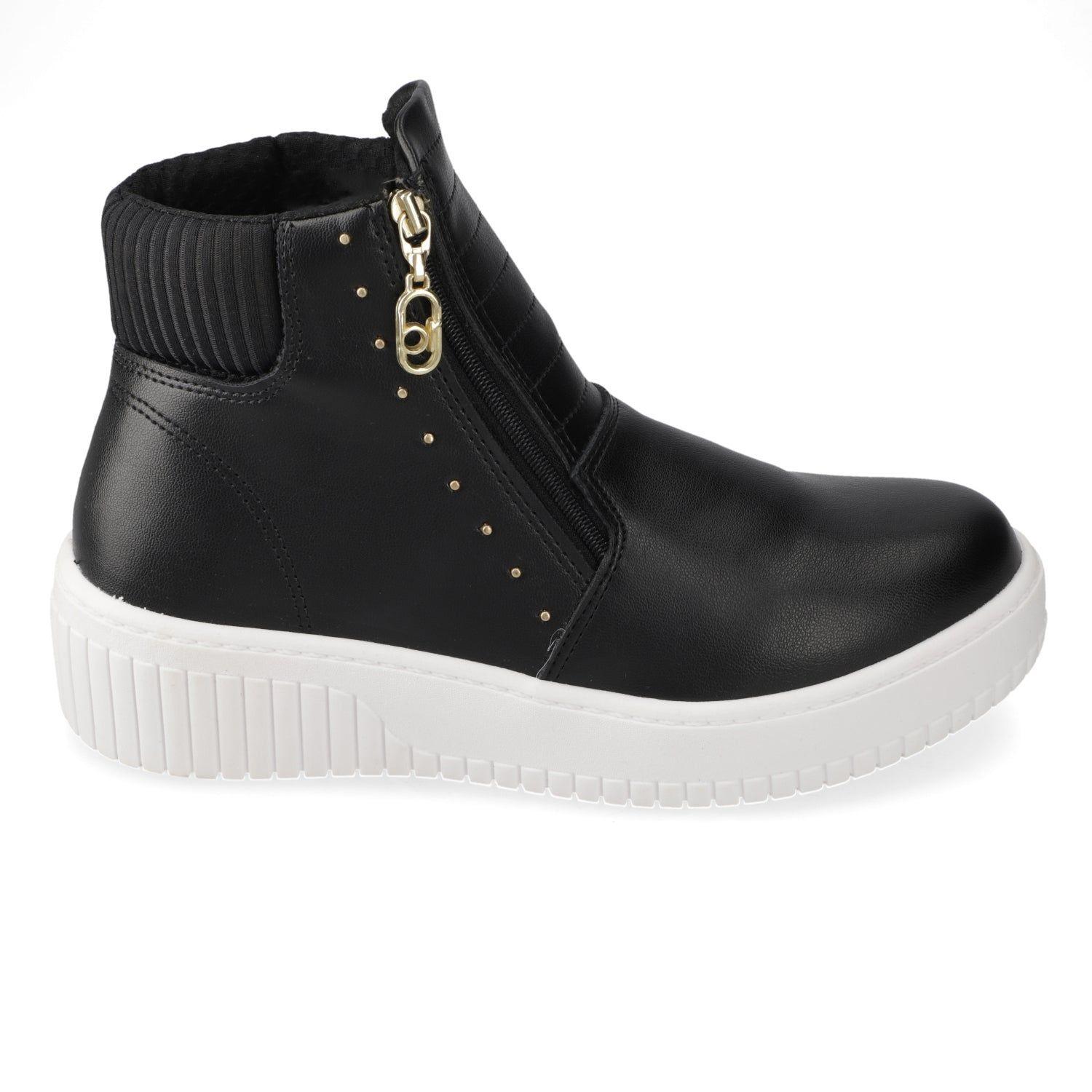 Zapatillas Casuales Negras Con Tachas Beira Rio-0